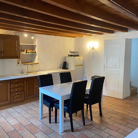 Maison Au Calme A L'Oree Du Bois. Acces A13-A14 Orgeval  Eksteriør bilde